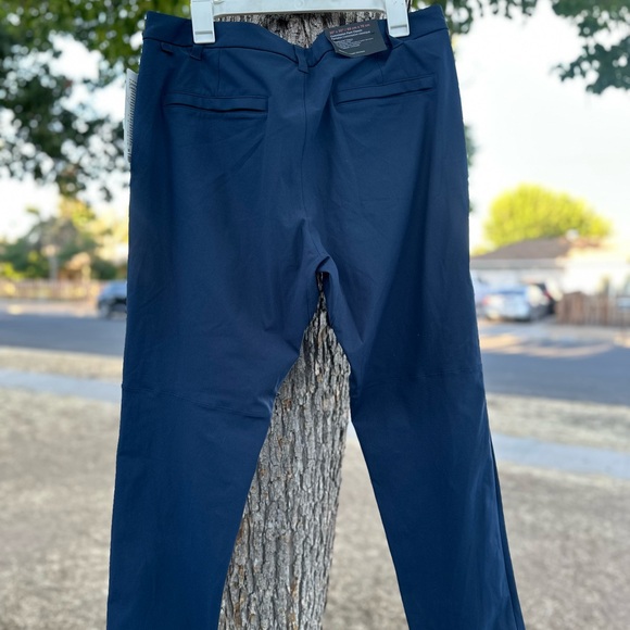 Luluelemon Navy Blue Men's Chinos - Picture 7 of 11